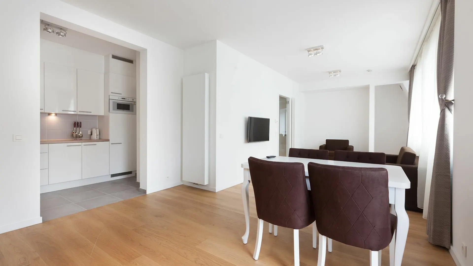 Daire Residence Regent 55 Brüksel