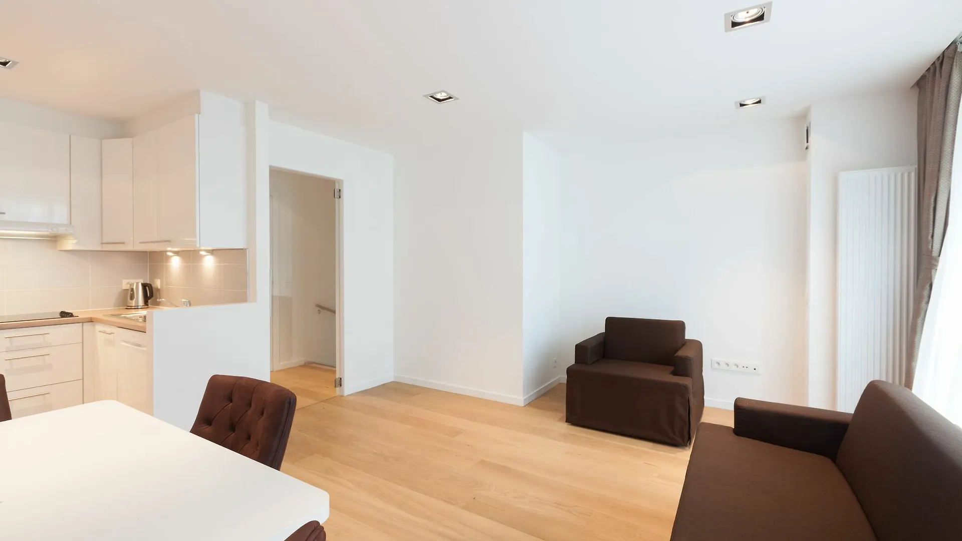 Daire Residence Regent 55 Brüksel
