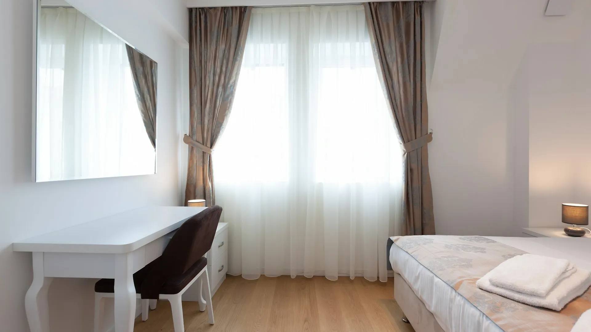 Residence Regent 55 Brüksel 0*,  Belçika