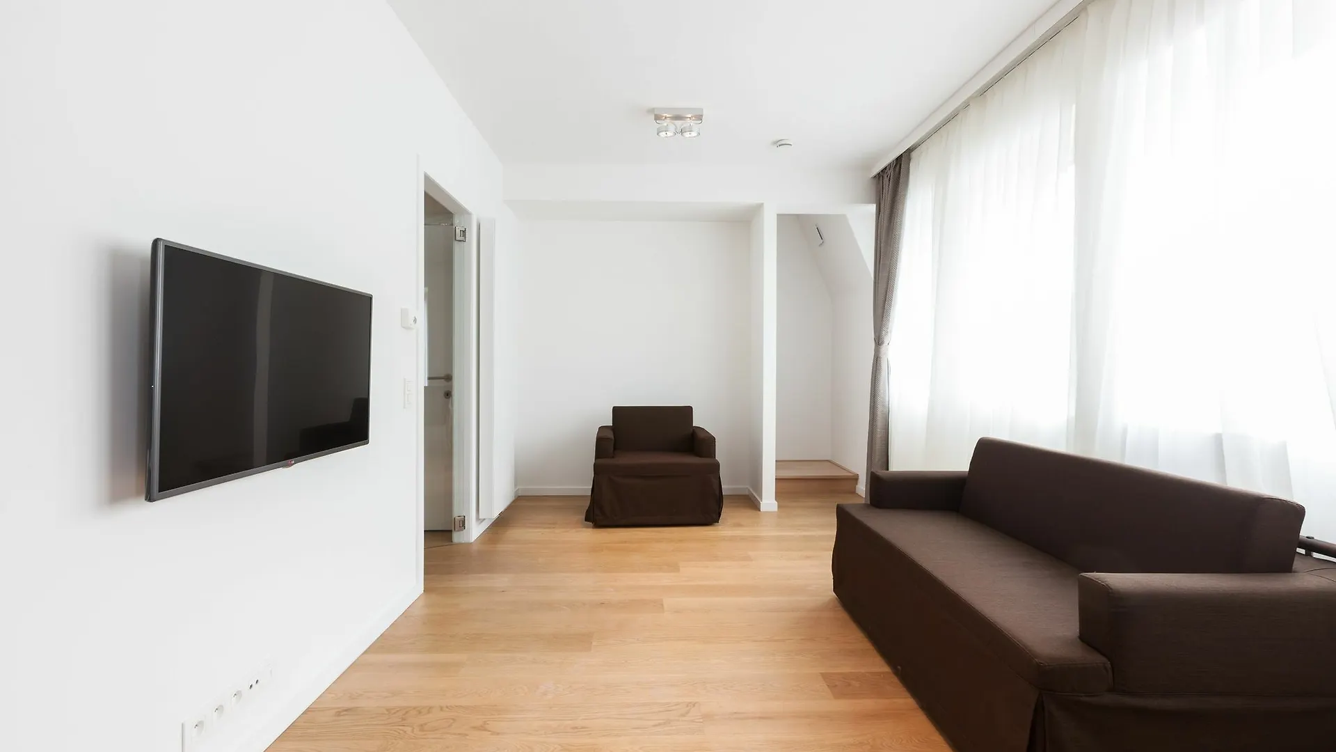 Residence Regent 55 Brussels 0*,  Belgium